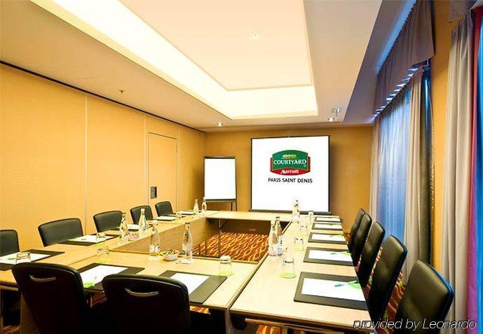 Courtyard By Marriott Paris Saint Denis Hotel Facilities photo